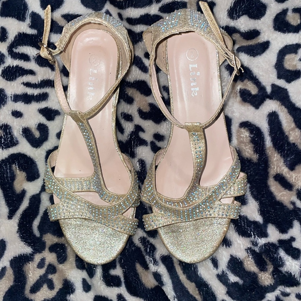 link high heels kids size 2!